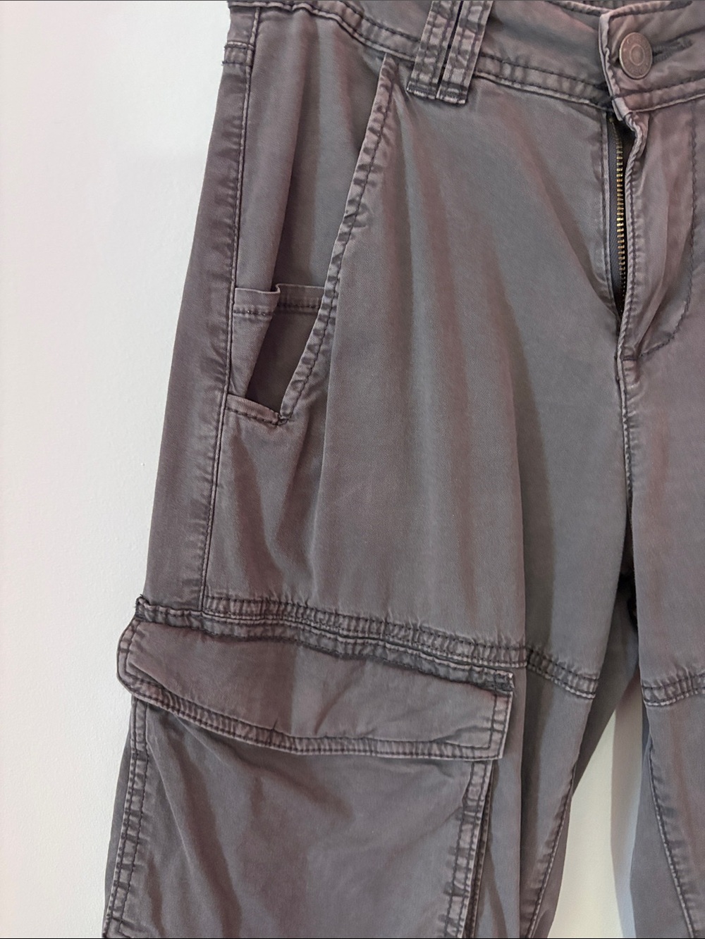 Garage Women’s Charcoal Cargo Pants - Picture 5 of 5